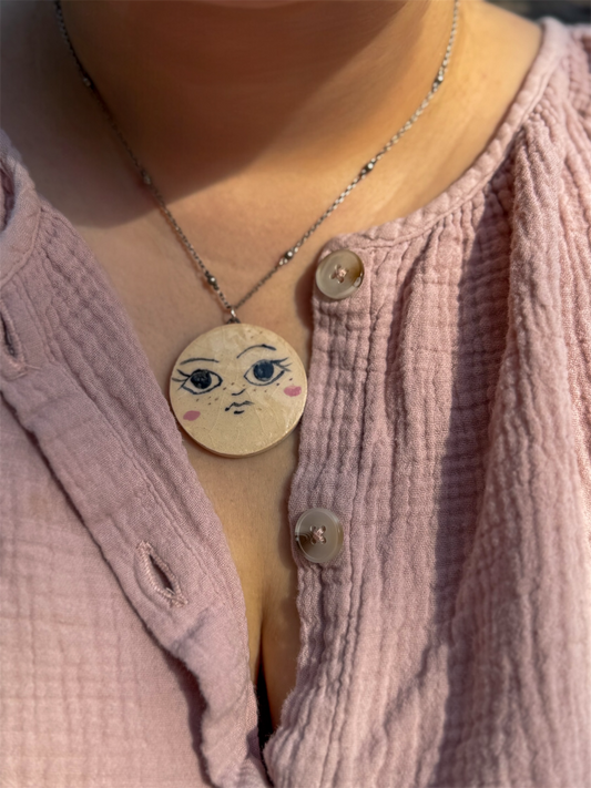 Full moon necklace